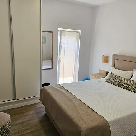 度假居 Curtido House 阿威罗